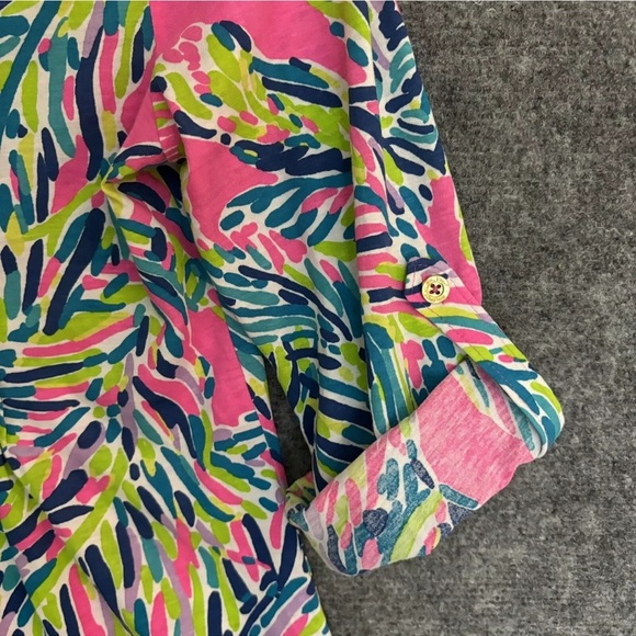 Lilly Pulitzer Top Women's Pink Blue Green Braylen Roll Tab Sleeve - Picture 4 of 11